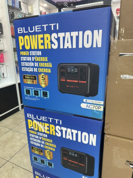 Зарядна станція BLUETTI AC70P фото