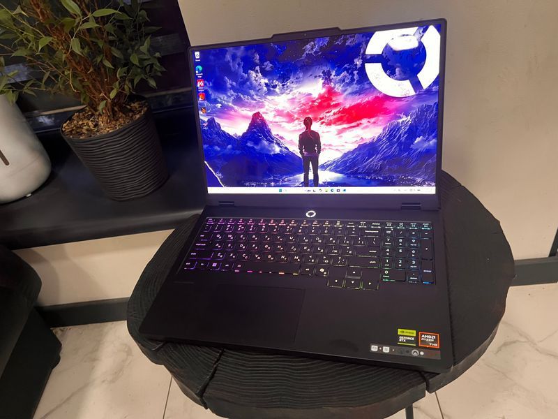 Ноутбук Lenovo Legion Pro 5 16ADR10  83LT001YPB фото