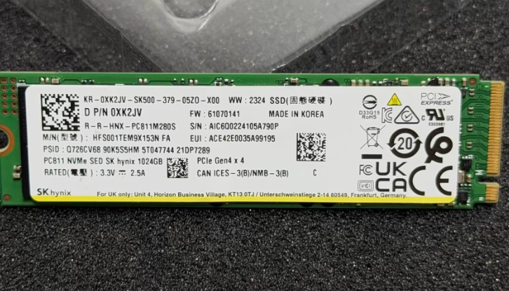 SK hynix 0XK2JV 1 TB  HFS001TEM9X153N  фото