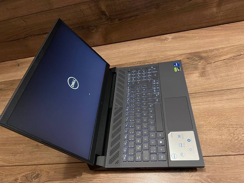 Dell G15 5530 Inspiron-5530-8560 фото