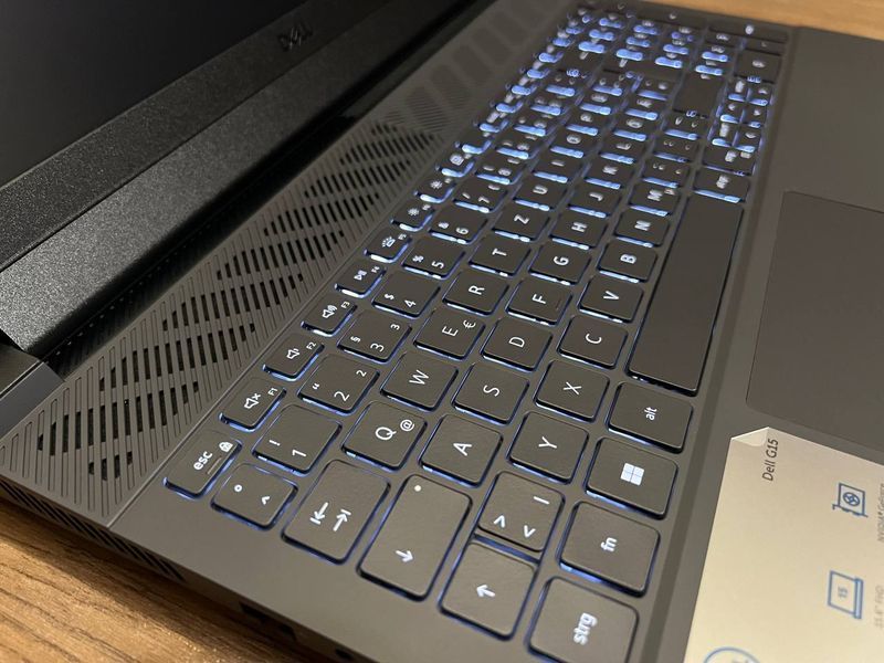 Dell G15 5530 Inspiron-5530-8560 фото